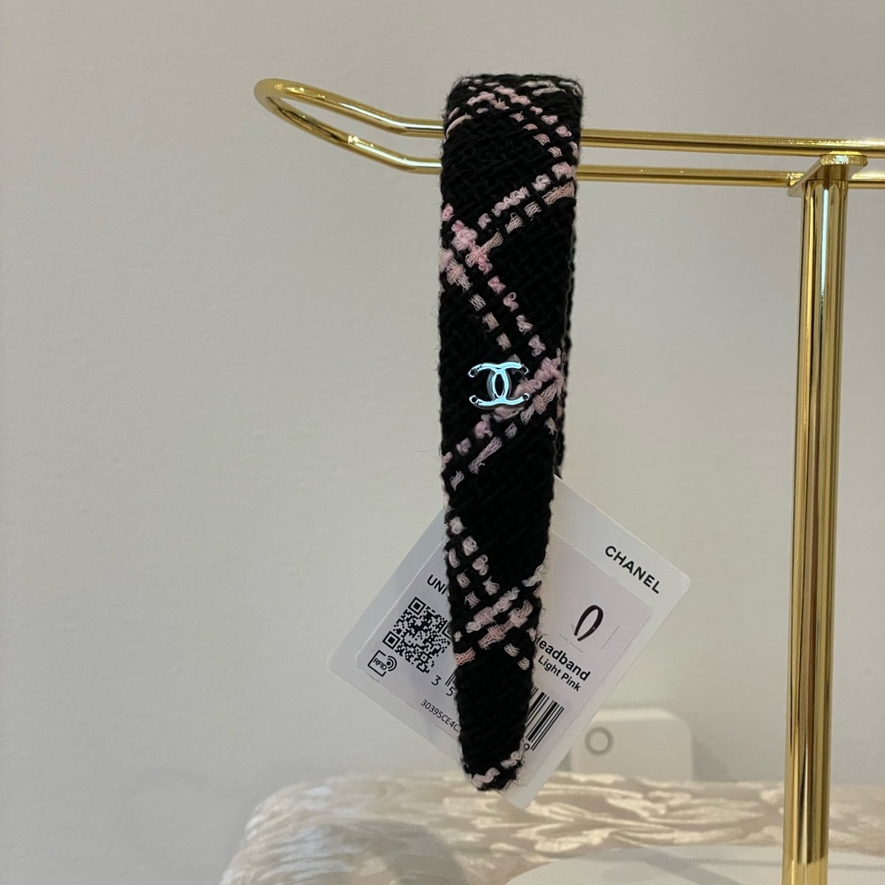NWT CHANEL 2024 Tweed CC Headband - Picture 6 of 10